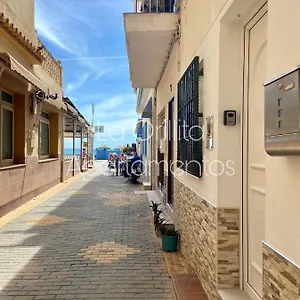https://la-orillita-apartamento-la-carihuela.1costadelsol.com